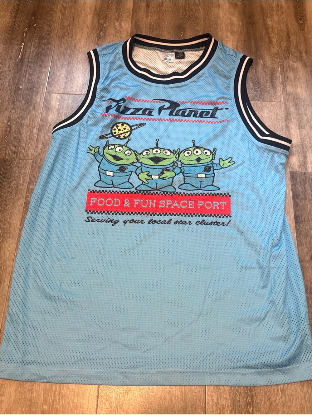 DISNEY TOY STORY PIZZA PLANET PIXAR BASKETBALL JERSEY ALIENS CARTOON MOVIE LARGE
